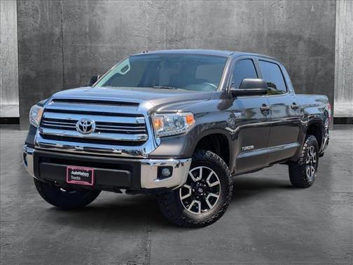 2016 Toyota Tundra SR5