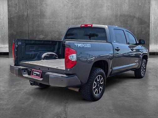 2016 Toyota Tundra SR5