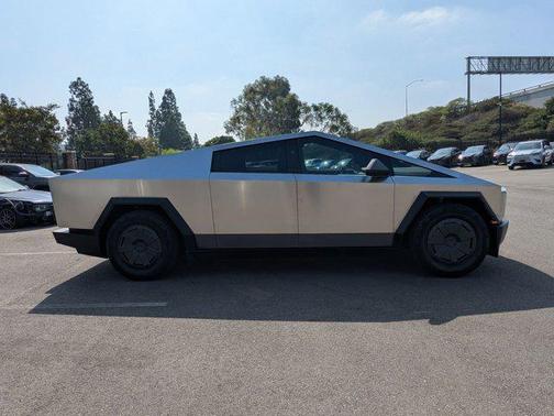 2024 Tesla Cybertruck All-Wheel Drive