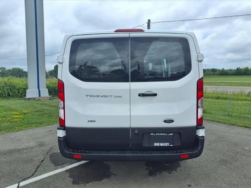 2023 Ford Transit-250