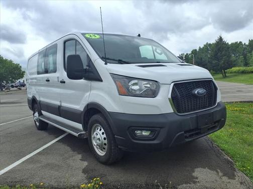 2023 Ford Transit-250