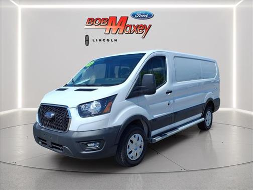 Oxford White 2024 Ford Transit-250 Base