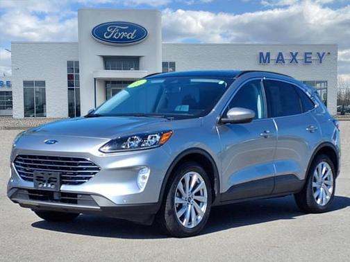 2021 Ford Escape Titanium Hybrid