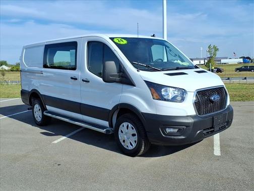 2024 Ford Transit-250