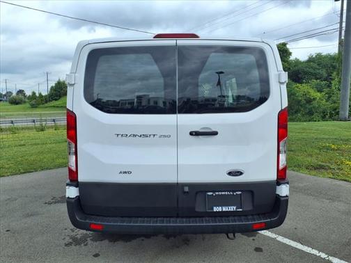 2023 Ford Transit-250