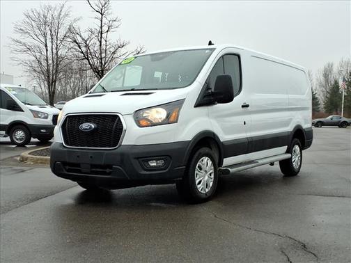 2023 Ford Transit-250 Base