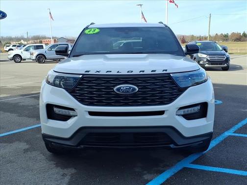 2023 Ford Explorer ST-Line