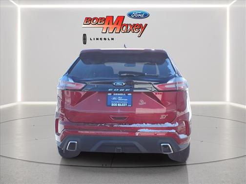 2022 Ford Edge ST