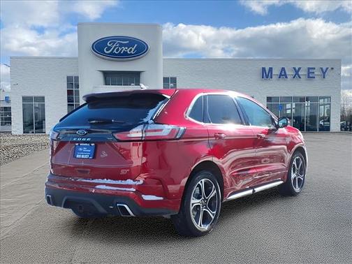 2022 Ford Edge ST
