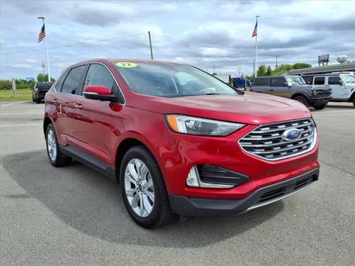 2022 Ford Edge Titanium