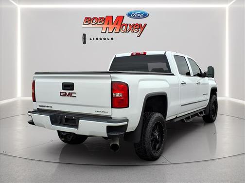 2015 GMC Sierra 2500 Denali