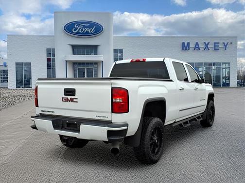 2015 GMC Sierra 2500 Denali