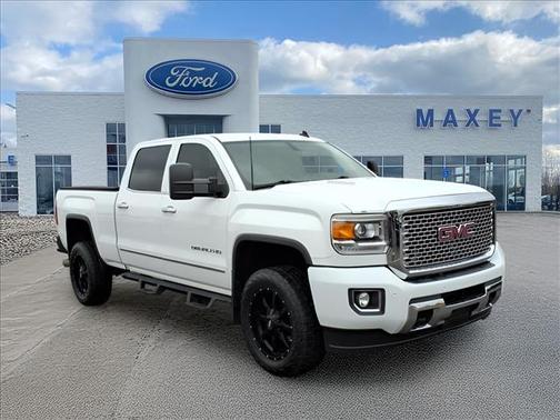 2015 GMC Sierra 2500 Denali