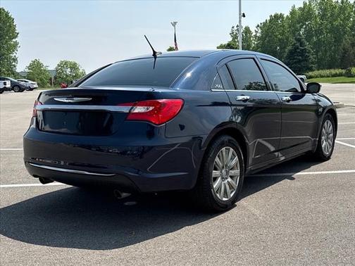 2013 Chrysler 200 Limited