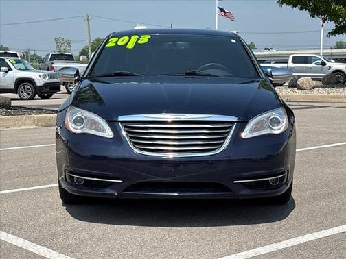 2013 Chrysler 200 Limited