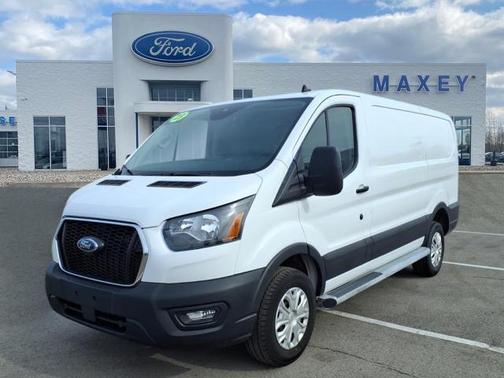 2023 Ford Transit-250 