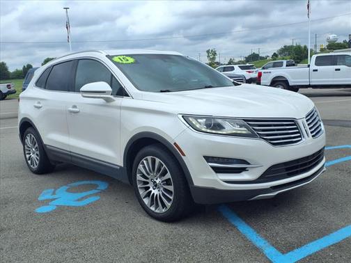 2015 Lincoln MKC Base