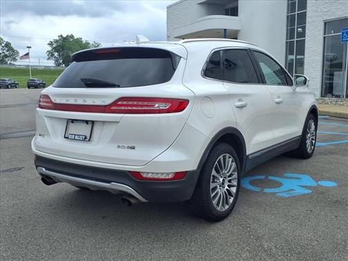2015 Lincoln MKC Base