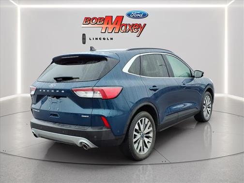 2020 Ford Escape Titanium Hybrid