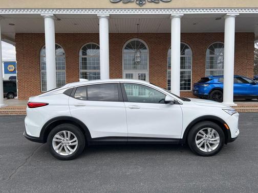 2024 Buick Envista Preferred