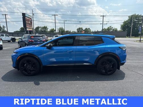 2025 Chevrolet Equinox EV RS