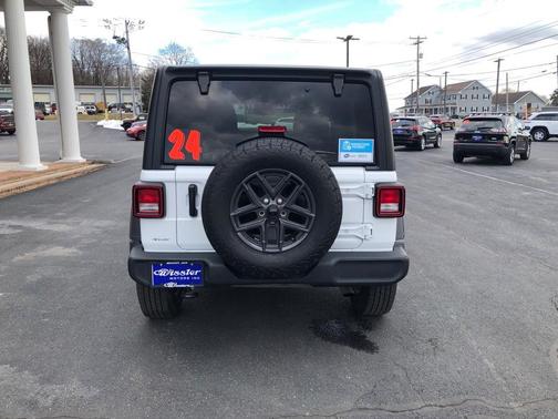 2024 Jeep Wrangler Sport