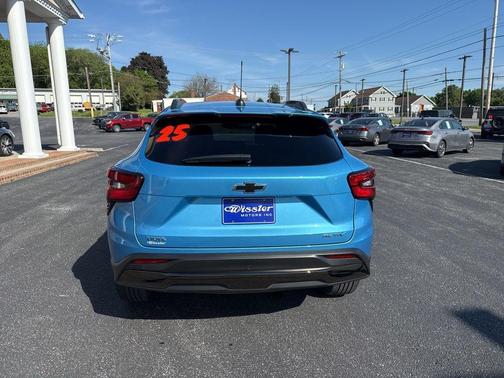 Marina Blue 2025 Chevrolet Trax ACTIV