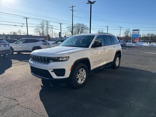 2024 Jeep Grand Cherokee Laredo