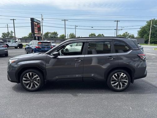 2025 Subaru Forester Touring