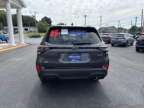 2025 Subaru Forester Touring