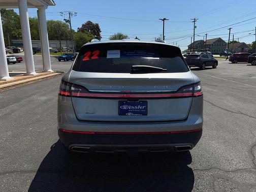 2022 Lincoln Nautilus Reserve