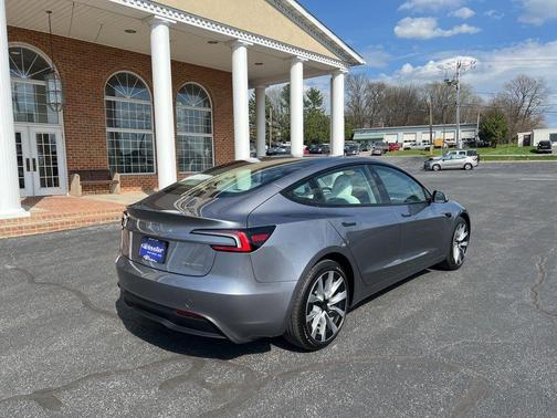 Quicksilver 2025 Tesla Model 3 Long Range