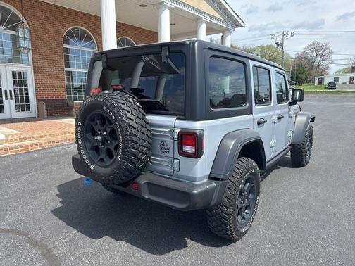 Silver Zynith Clearcoat 2023 Jeep Wrangler 4xe Base