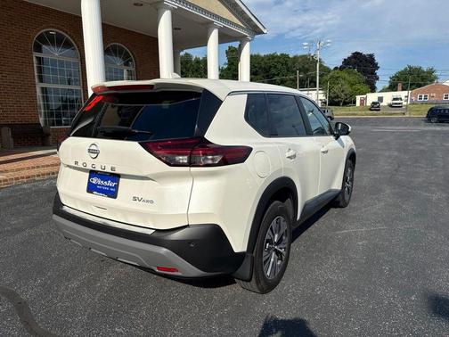 White 2023 Nissan Rogue SV