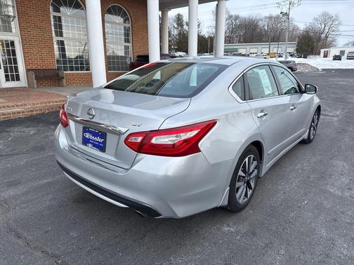 2017 Nissan Altima 2.5 SV