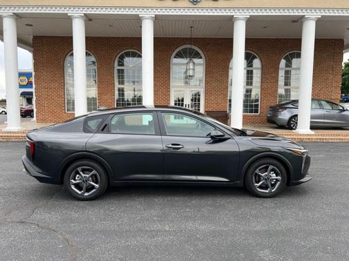 Gray 2026 Kia K4