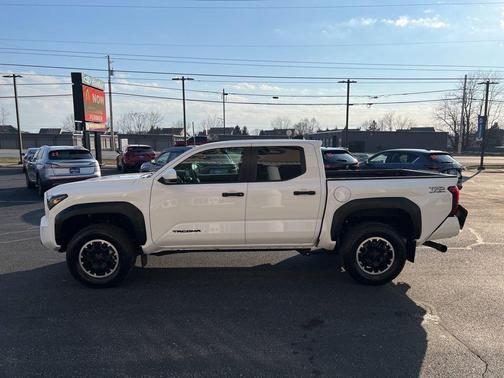 2024 Toyota Tacoma TRD Off Road