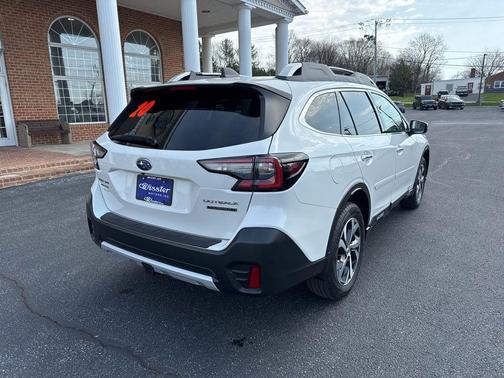 Crystal White Pearl 2020 Subaru Outback Touring XT