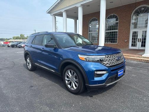 Blue Metallic 2023 Ford Explorer Limited