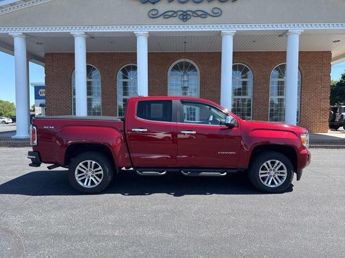 Red Quartz Tintcoat 2018 GMC Canyon SLT