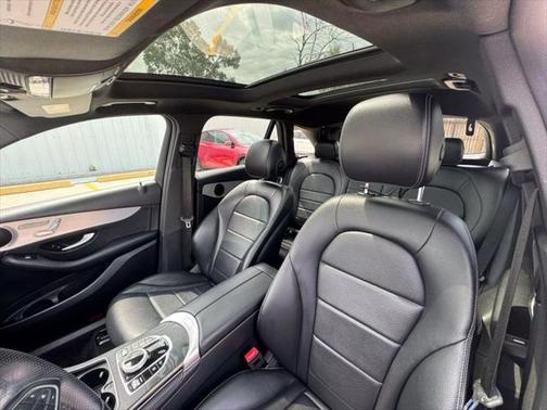 2019 Mercedes-Benz GLC 300 Base