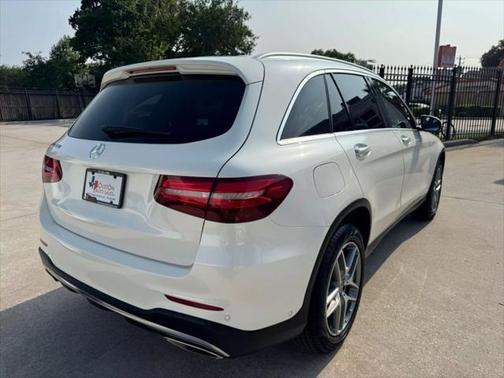 2018 Mercedes-Benz GLC 300 Base