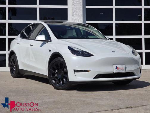 2022 Tesla Model Y Long Range Dual Motor All-Wheel Drive