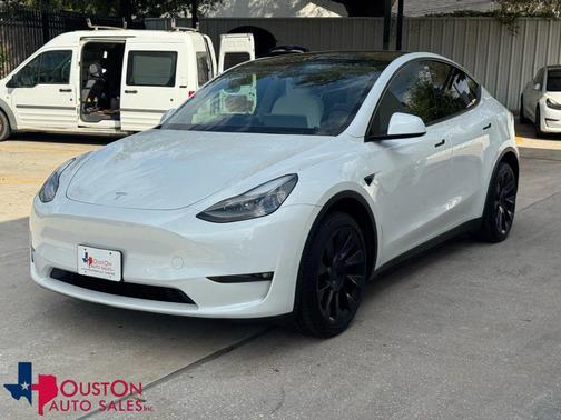 2022 Tesla Model Y Long Range Dual Motor All-Wheel Drive