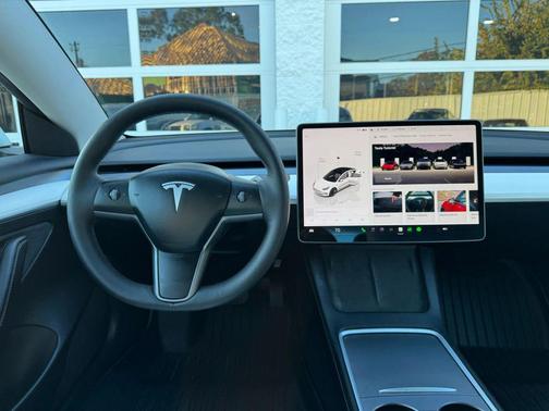 2023 Tesla Model 3 Standard Range
