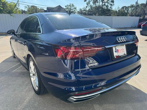 2023 Audi A4 45 S line Premium Plus