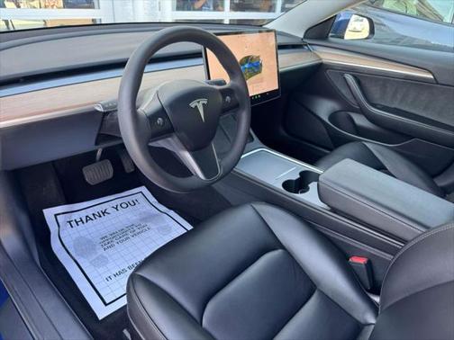 2022 Tesla Model 3 Standard Range