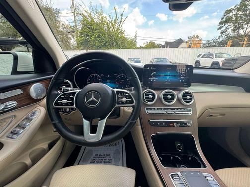 2021 Mercedes-Benz GLC 300 Base