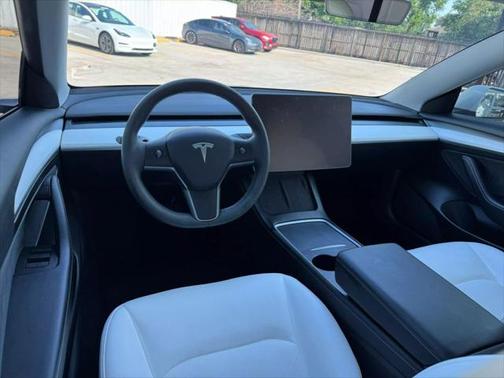 2023 Tesla Model 3 Standard Range