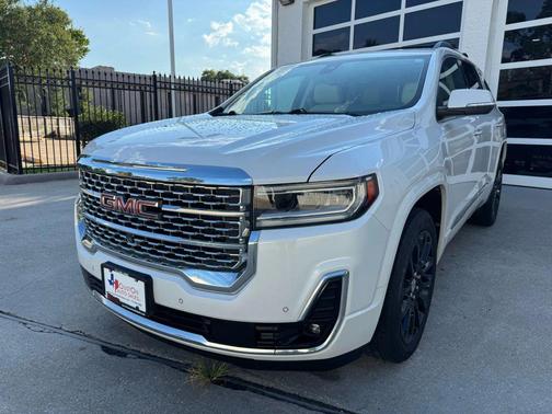 2020 GMC Acadia Denali